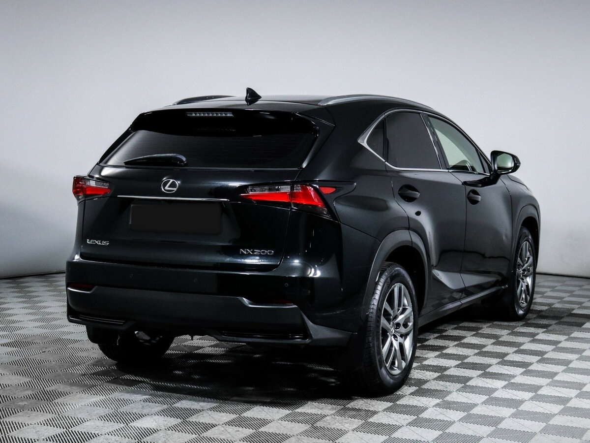 Lexus NX 2015 года с пробегом. Фото: #3