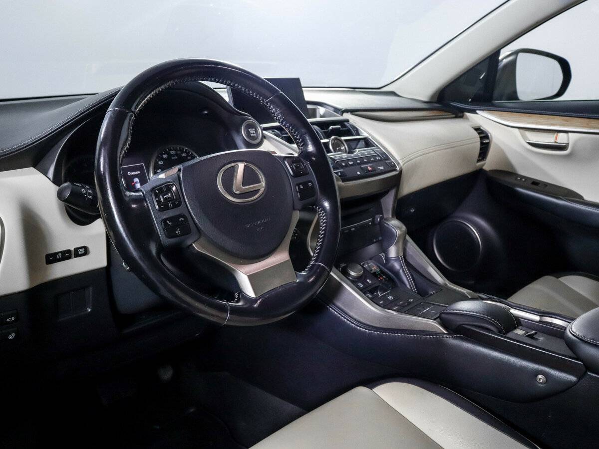 Lexus NX 2015 года с пробегом. Фото: #11