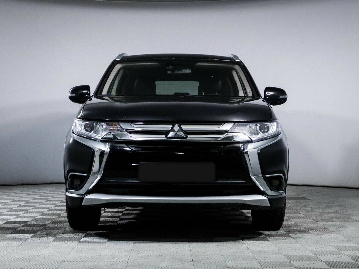 Mitsubishi Outlander 2015 года с пробегом. Фото: #1