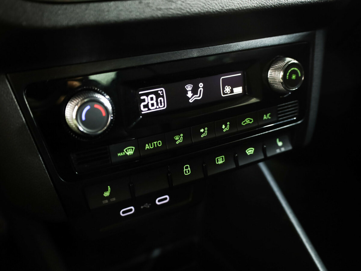 Б/У Шкода Рапид 2020 года. Фото: #18