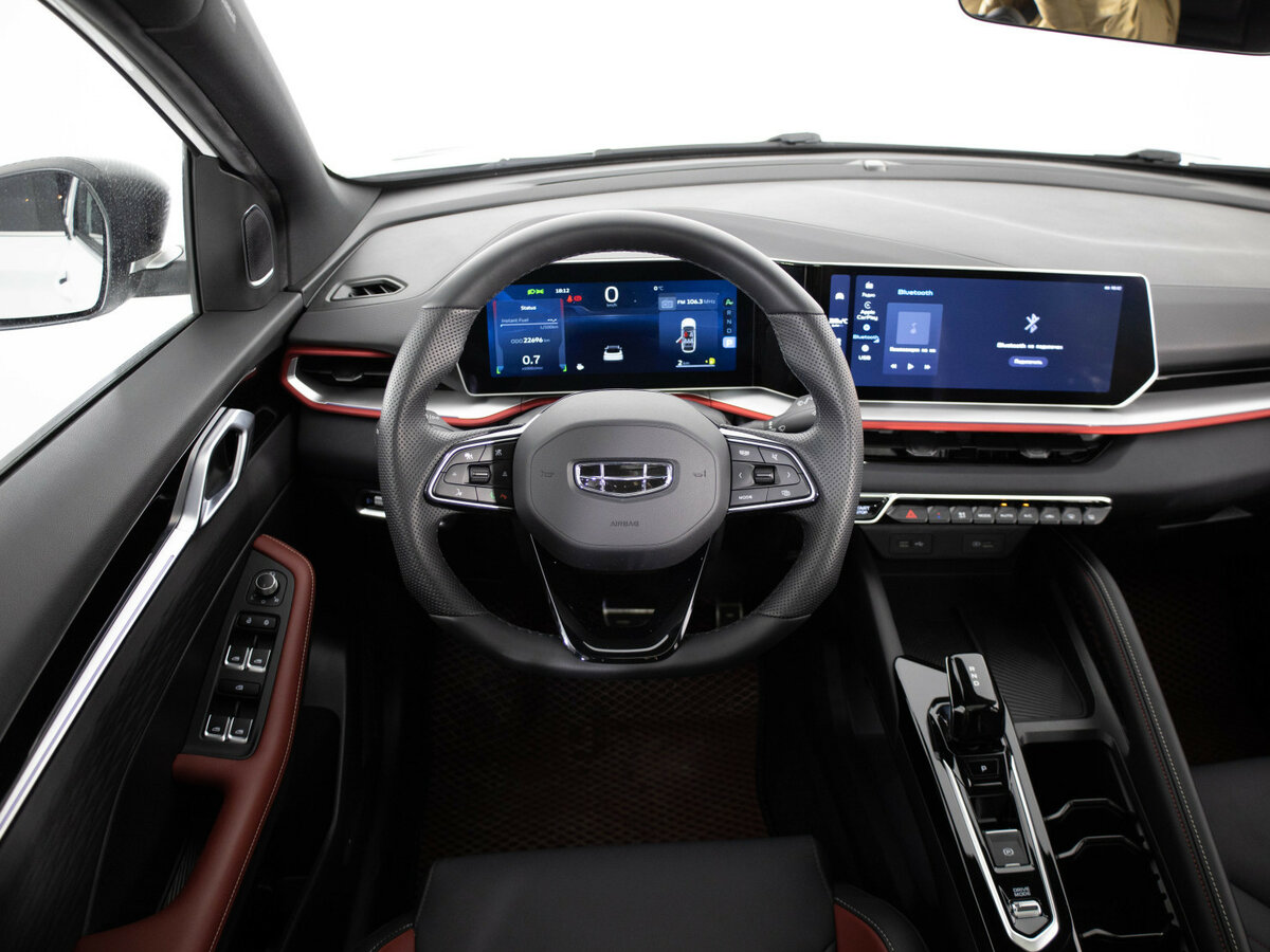 Geely Coolray 2023 года с пробегом. Фото: #8