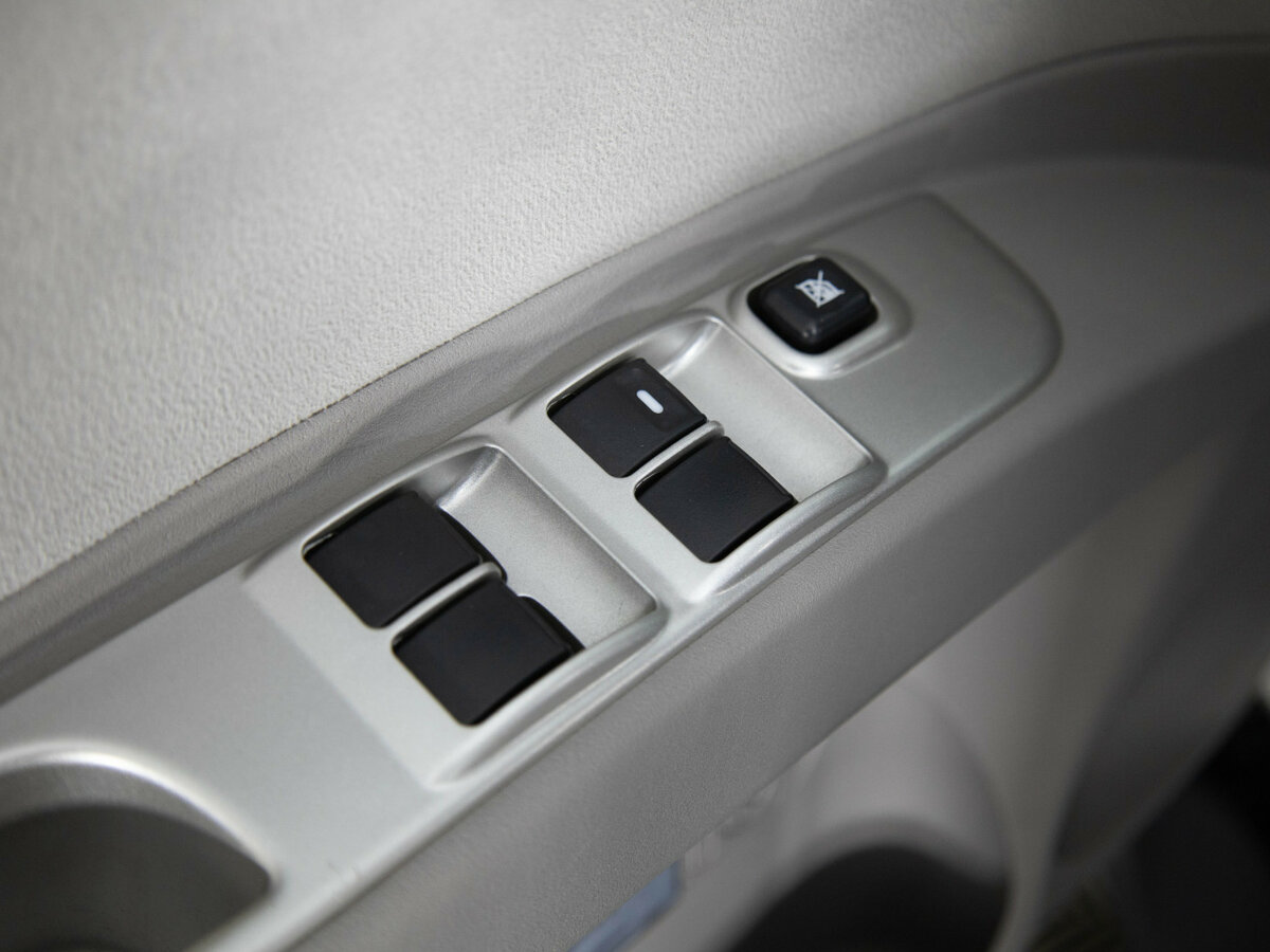 Mitsubishi Pajero Sport 2014 года с пробегом. Фото: #14