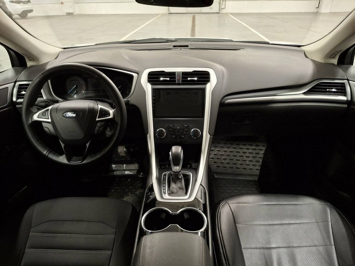 Б/У Форд Мондео 2015 года. Фото: #13