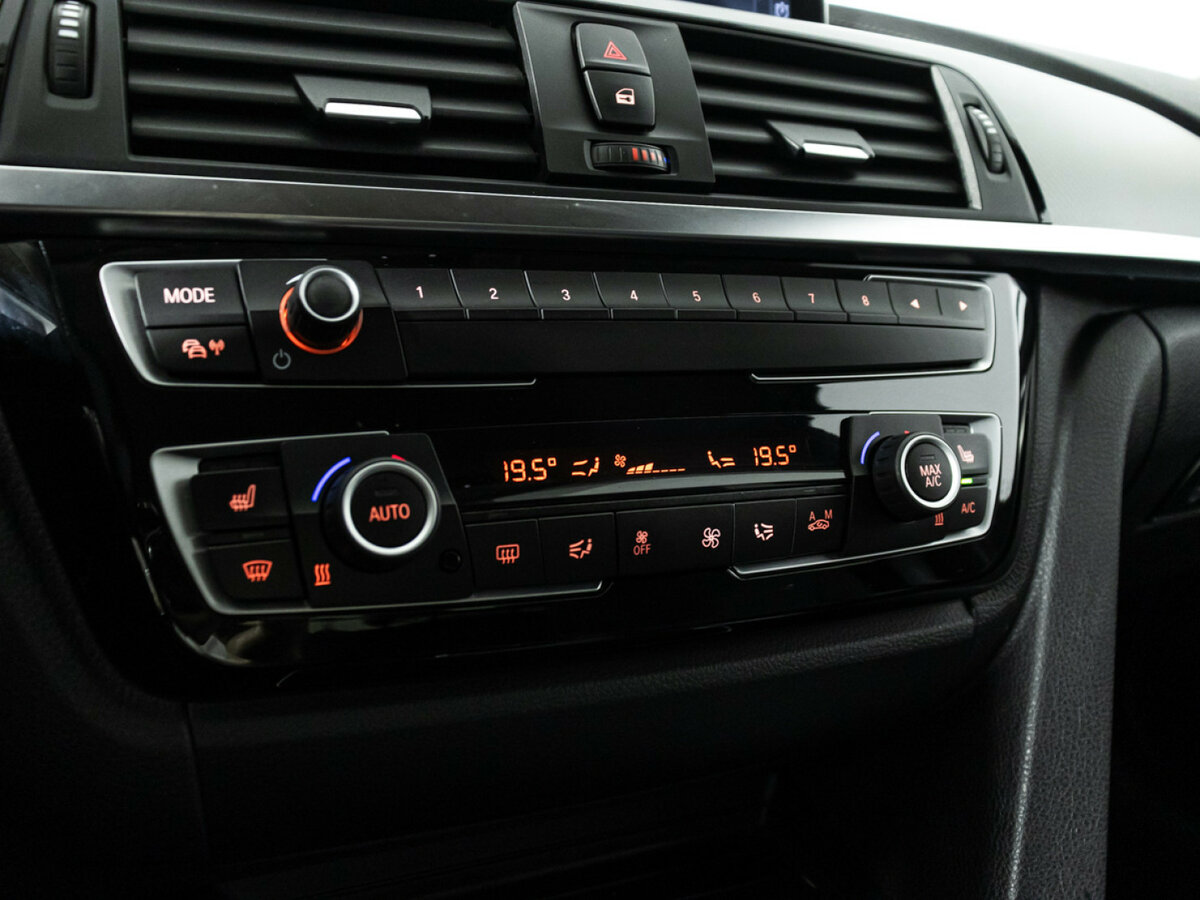 BMW 3 серии 2018 года с пробегом. Фото: #14