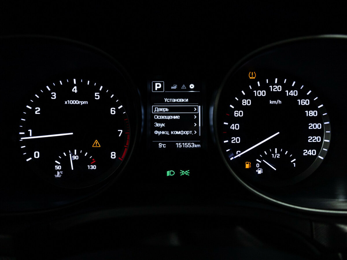 Hyundai Santa Fe 2017 года с пробегом. Фото: #9