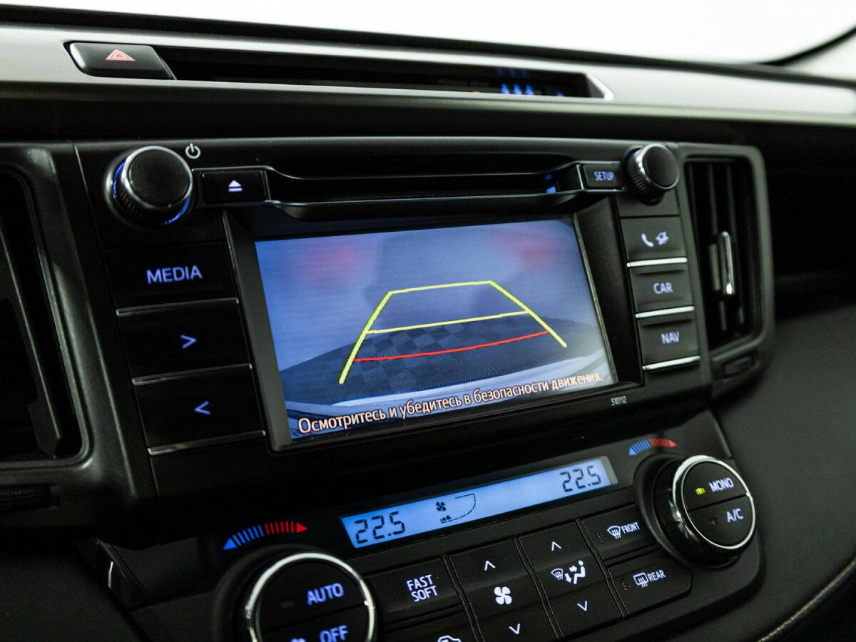 Б/У Тойота Рав4 2016 года. Фото: #13