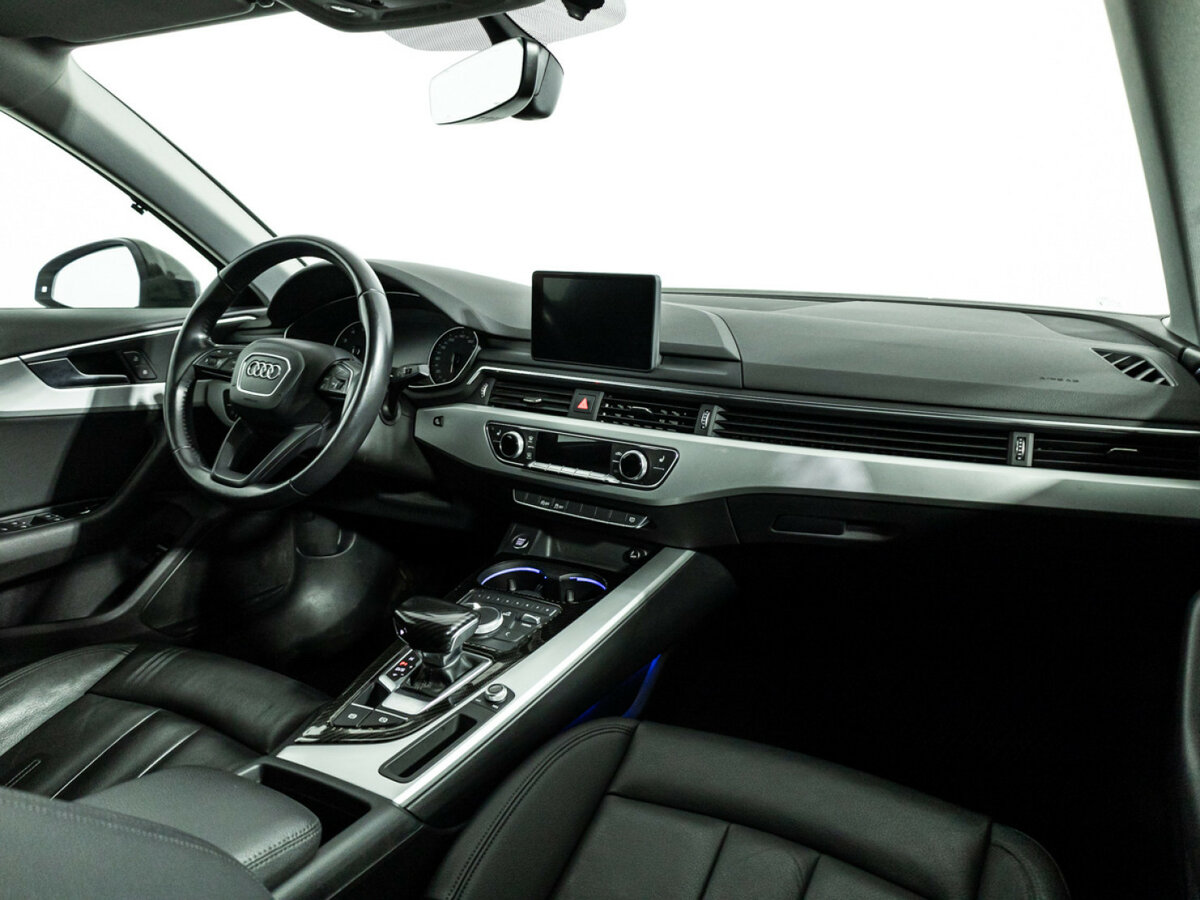 Audi A4 2018 года с пробегом. Фото: #6
