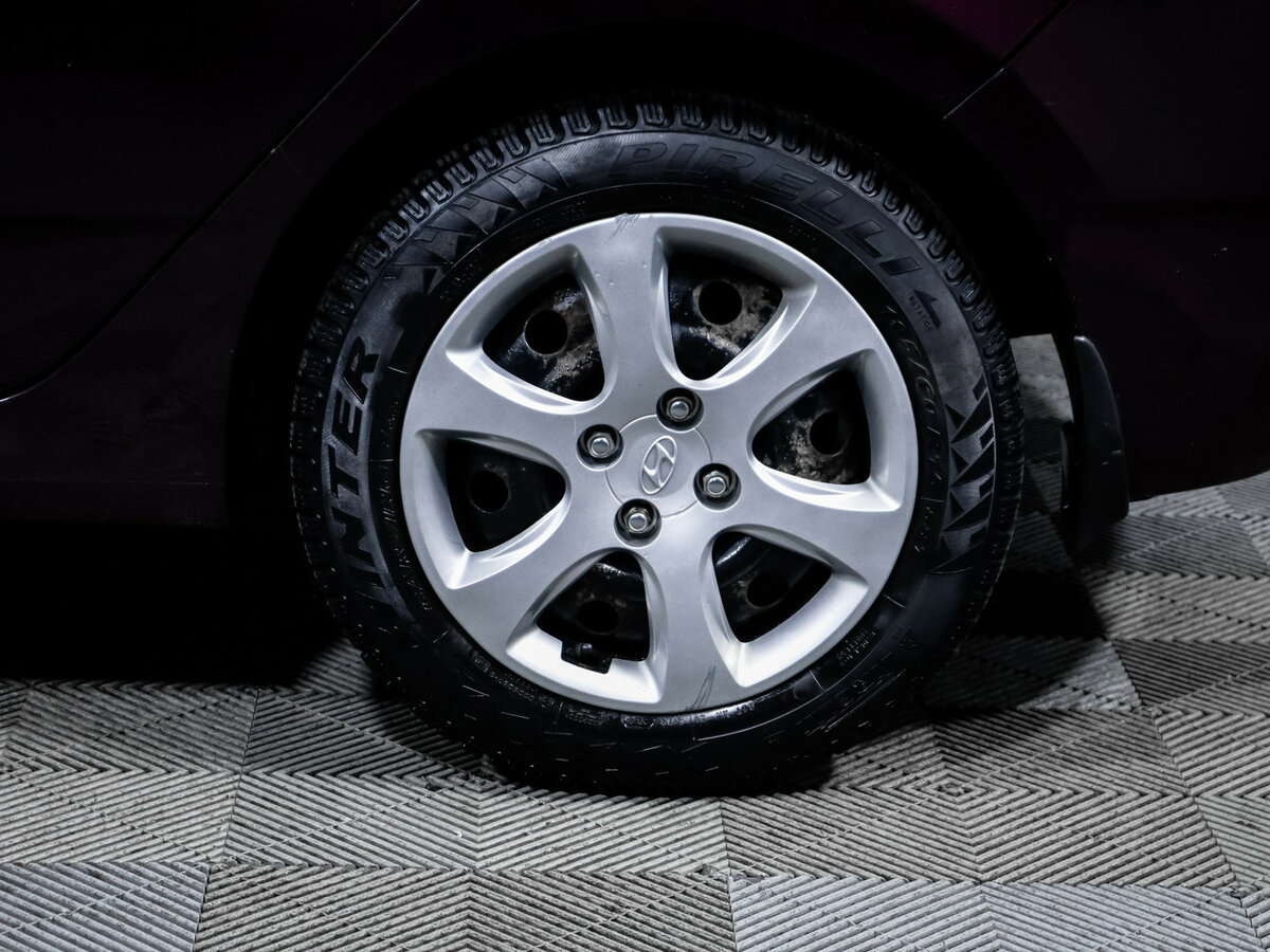 Б/У Хендай Солярис 2013 года. Фото: #12