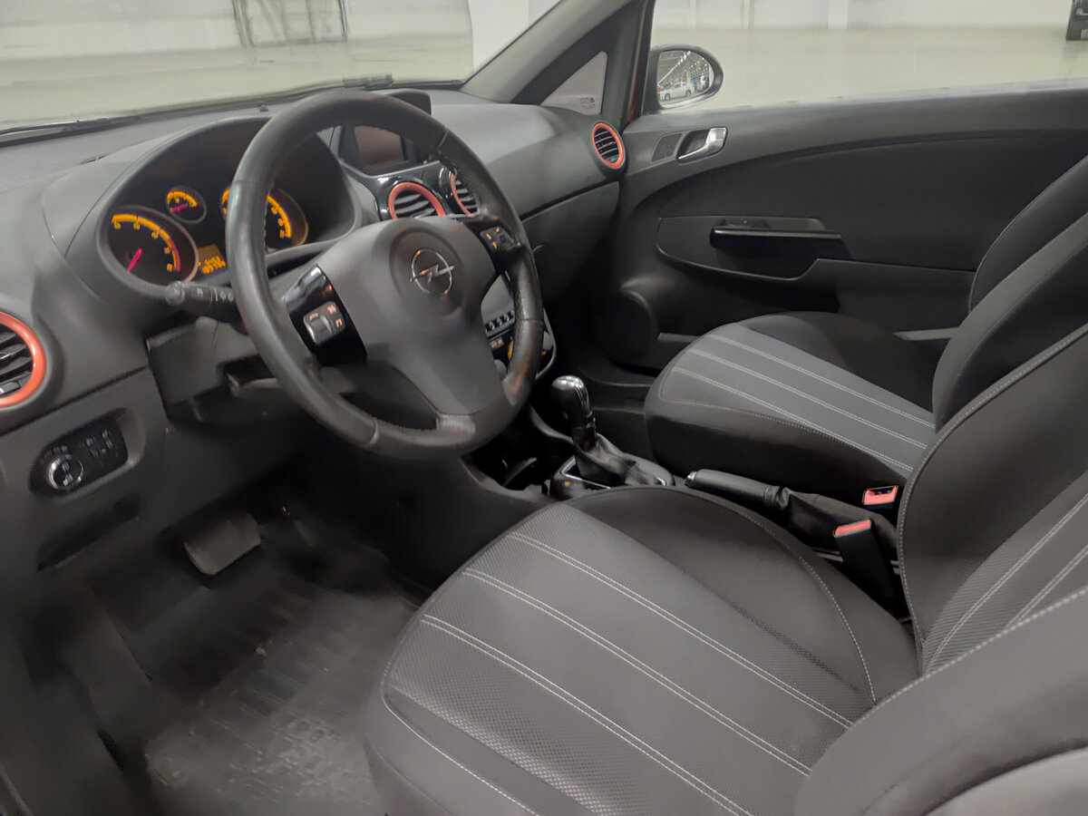 Opel Corsa 2012 года с пробегом. Фото: #14