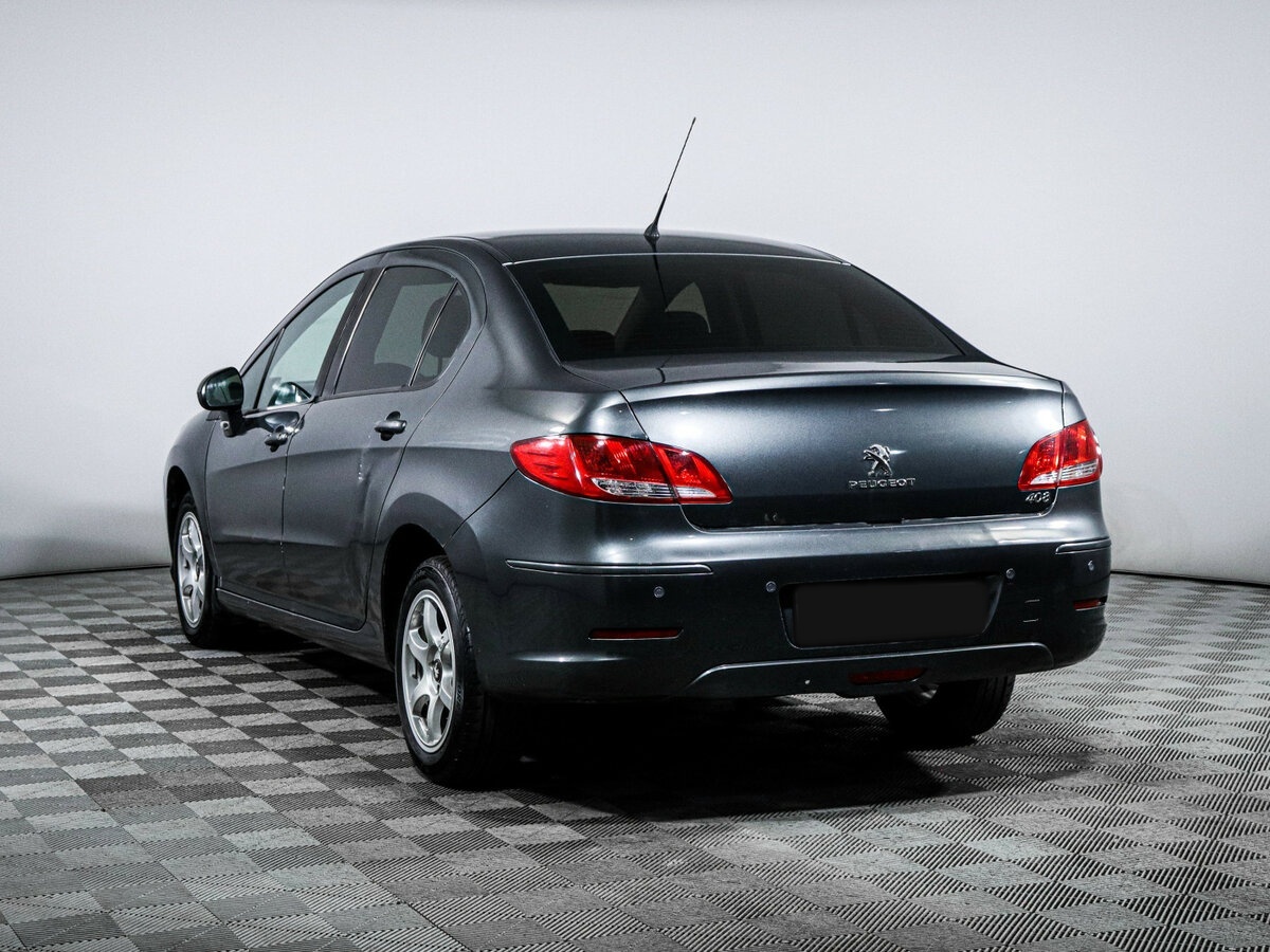 Peugeot 408 2012 года с пробегом. Фото: #5