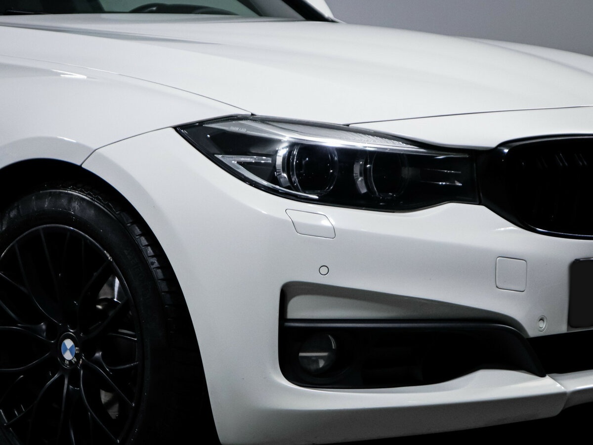 BMW 3 серии 2018 года с пробегом. Фото: #15