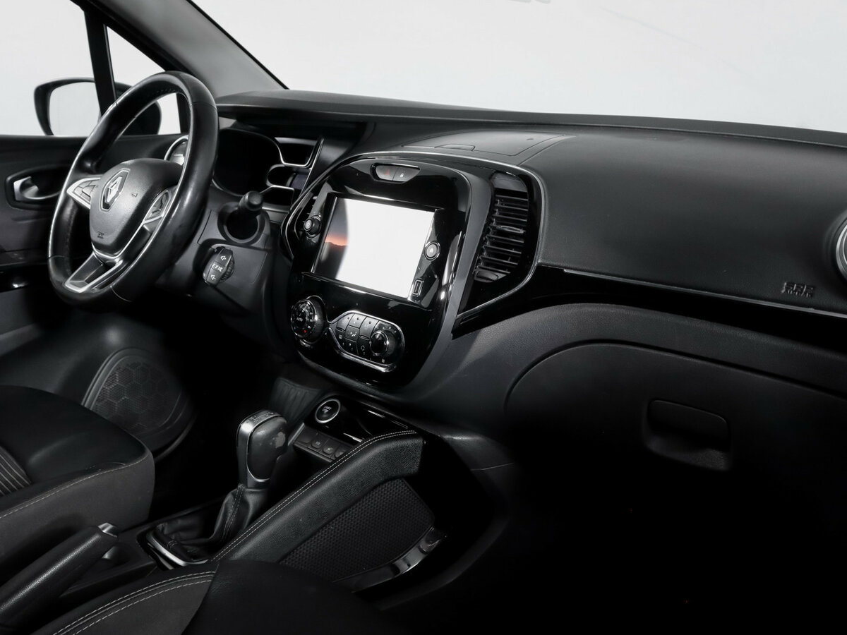 Renault Kaptur 2020 года с пробегом. Фото: #6