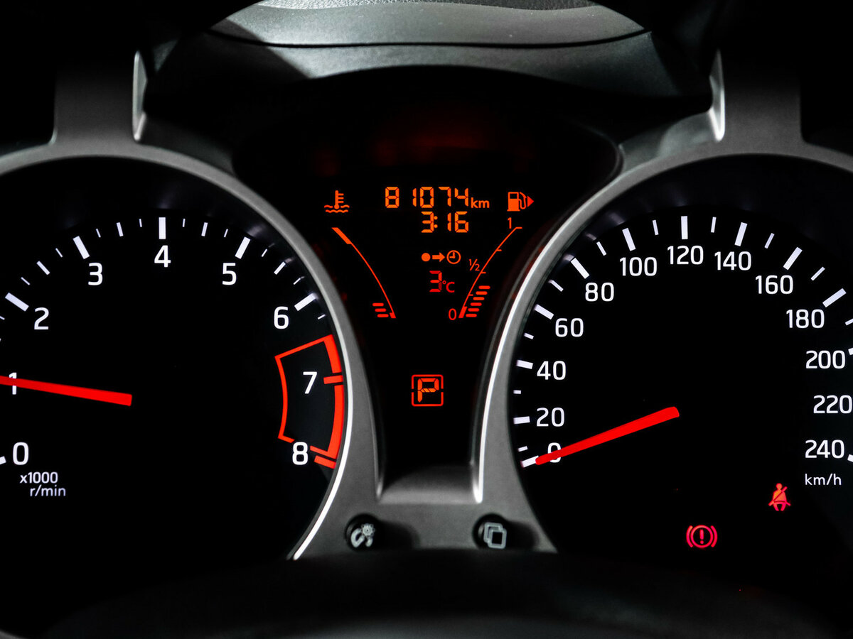 Nissan Juke 2014 года с пробегом. Фото: #8