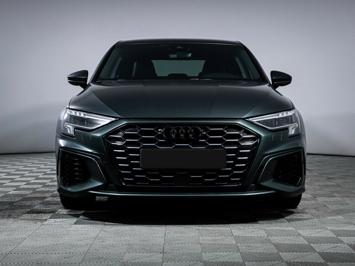 Audi A3 2021 года с пробегом. Фото: #1