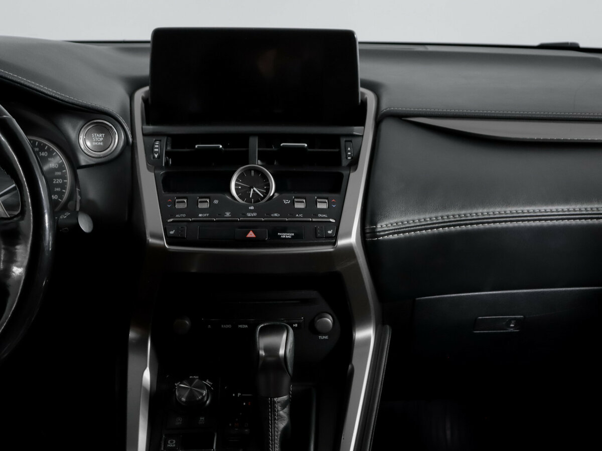 Lexus NX 2017 года с пробегом. Фото: #10