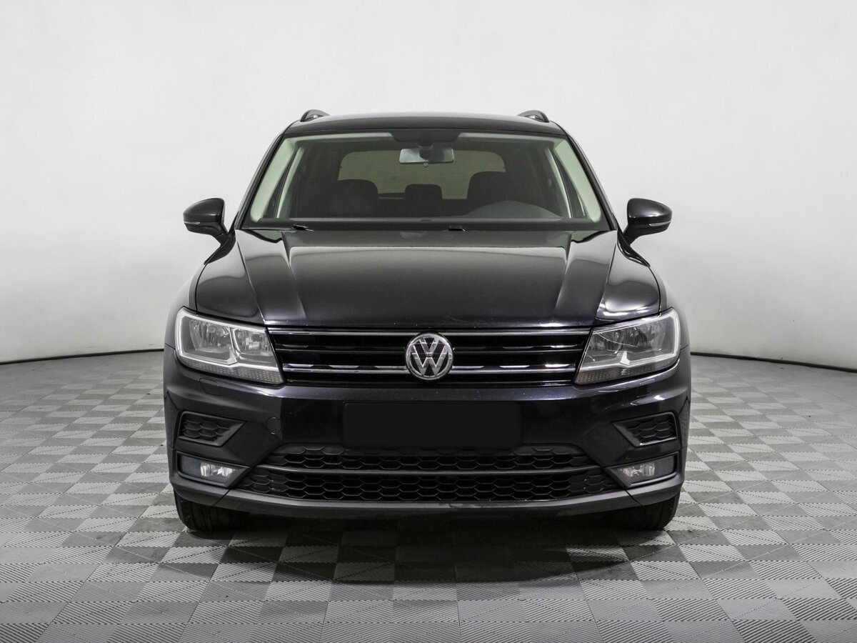 Volkswagen Tiguan 2018 года с пробегом. Фото: #1