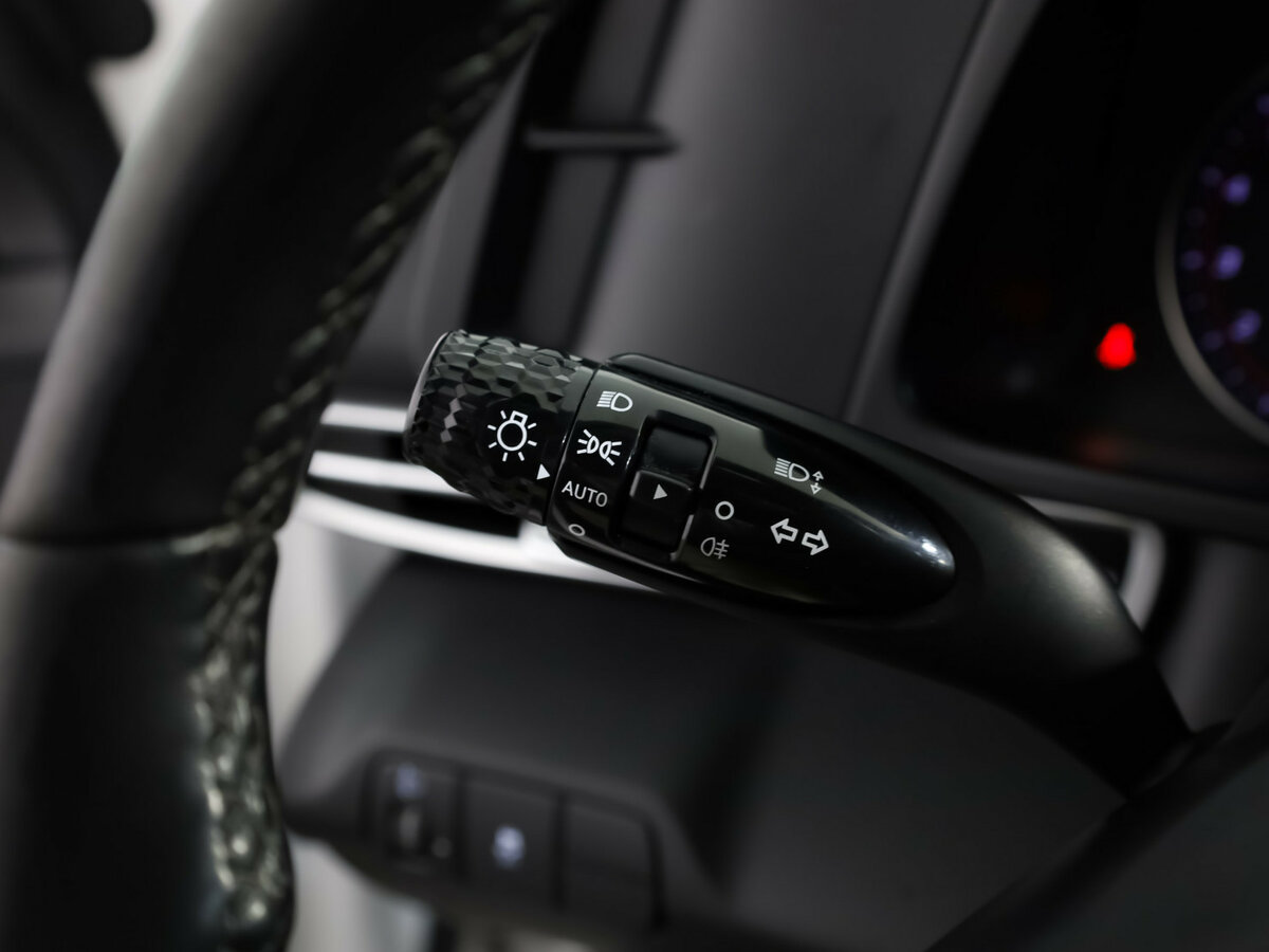 Б/У Хендай Елантра 2021 года. Фото: #9