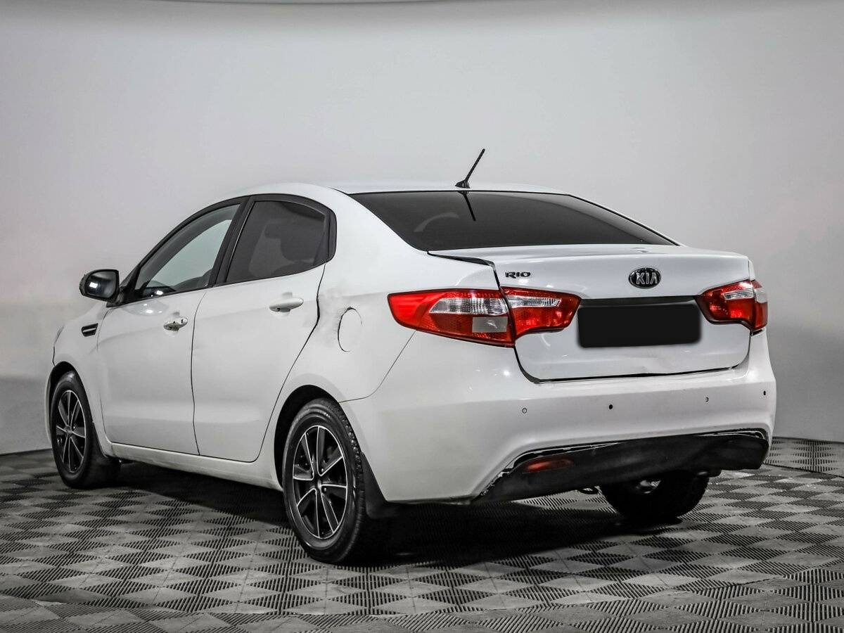 Kia Rio 2013 года с пробегом. Фото: #5