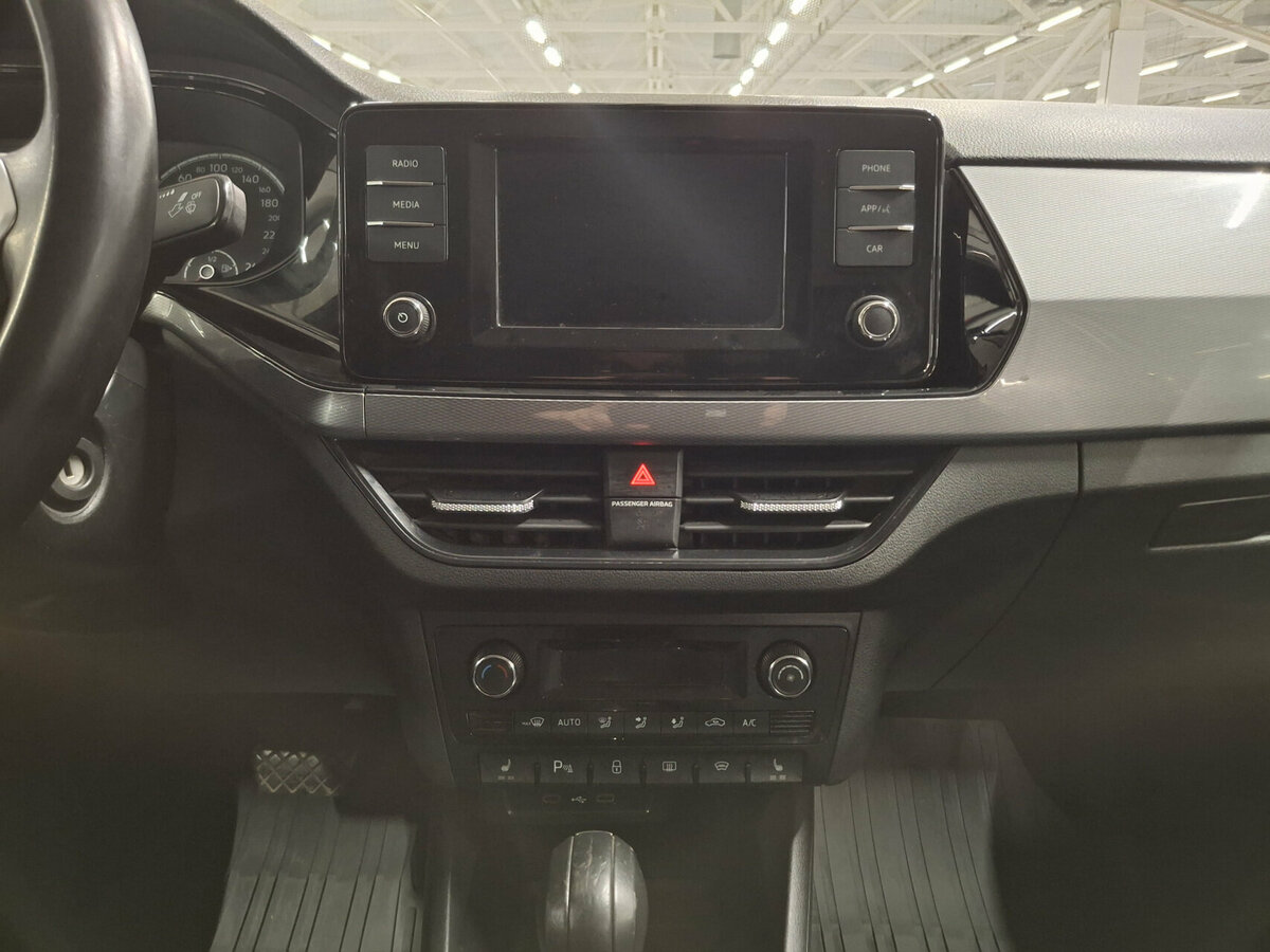 Б/У Фольксваген Поло 2021 года. Фото: #14