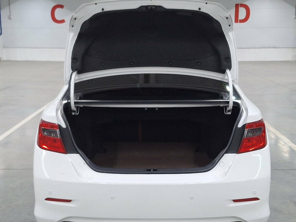 Toyota Camry 2013 года с пробегом. Фото: #9