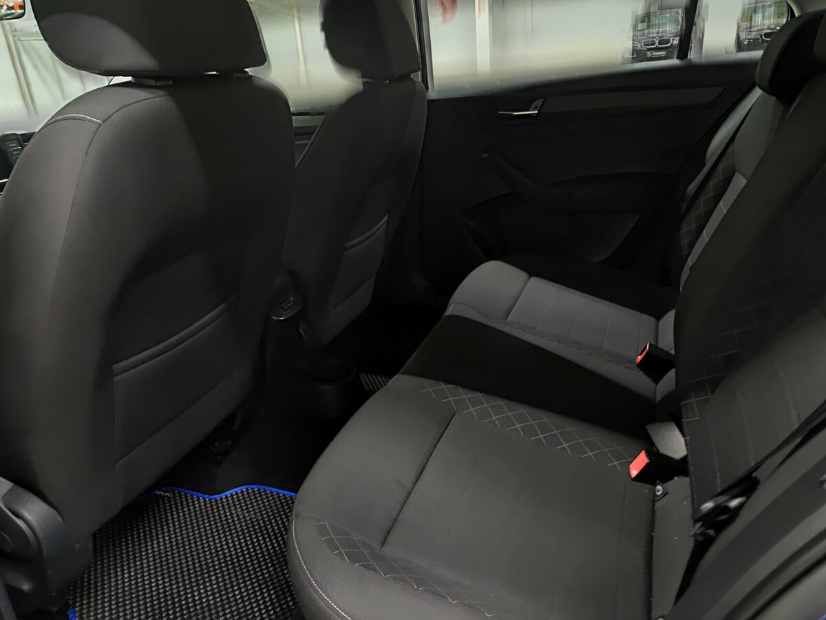 Б/У Шкода Рапид 2021 года. Фото: #11