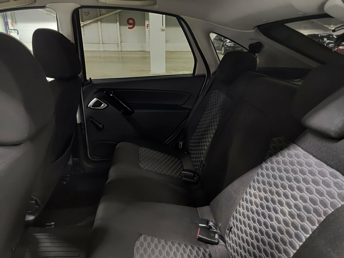 Lada (ВАЗ) Granta 2020 года с пробегом. Фото: #11