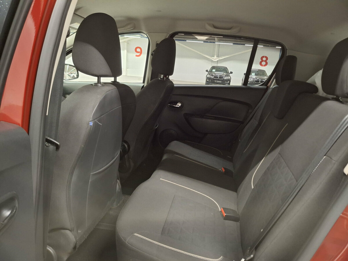 Renault Sandero 2018 года с пробегом. Фото: #11