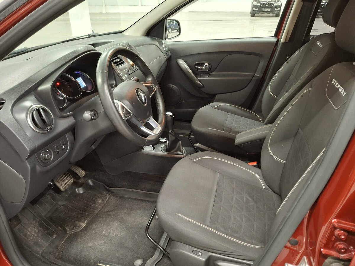 Renault Sandero 2018 года с пробегом. Фото: #15