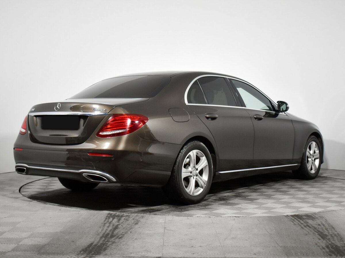 Mercedes-Benz E-Класс 2016 года с пробегом. Фото: #3