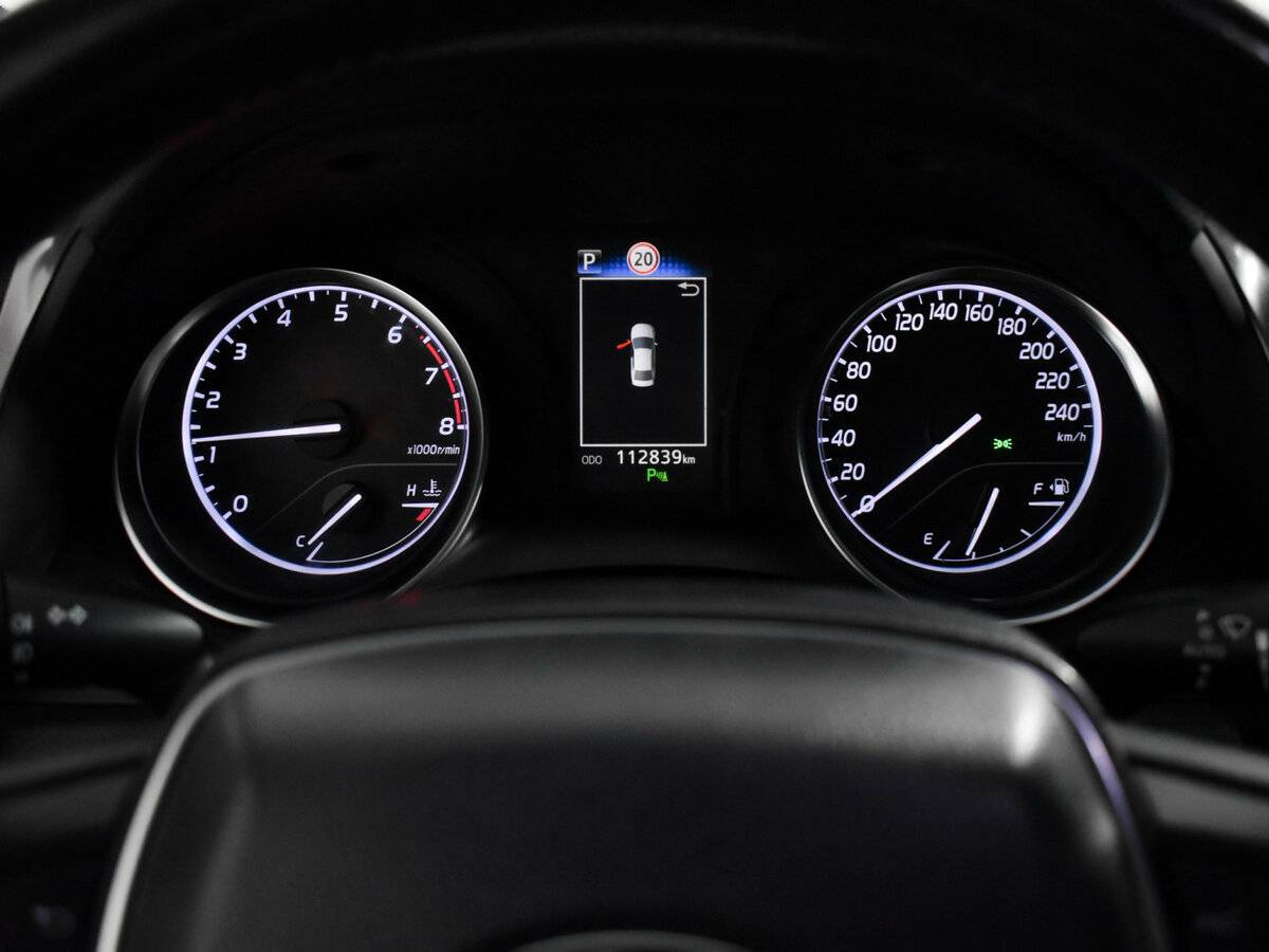 Toyota Camry 2018 года с пробегом. Фото: #18