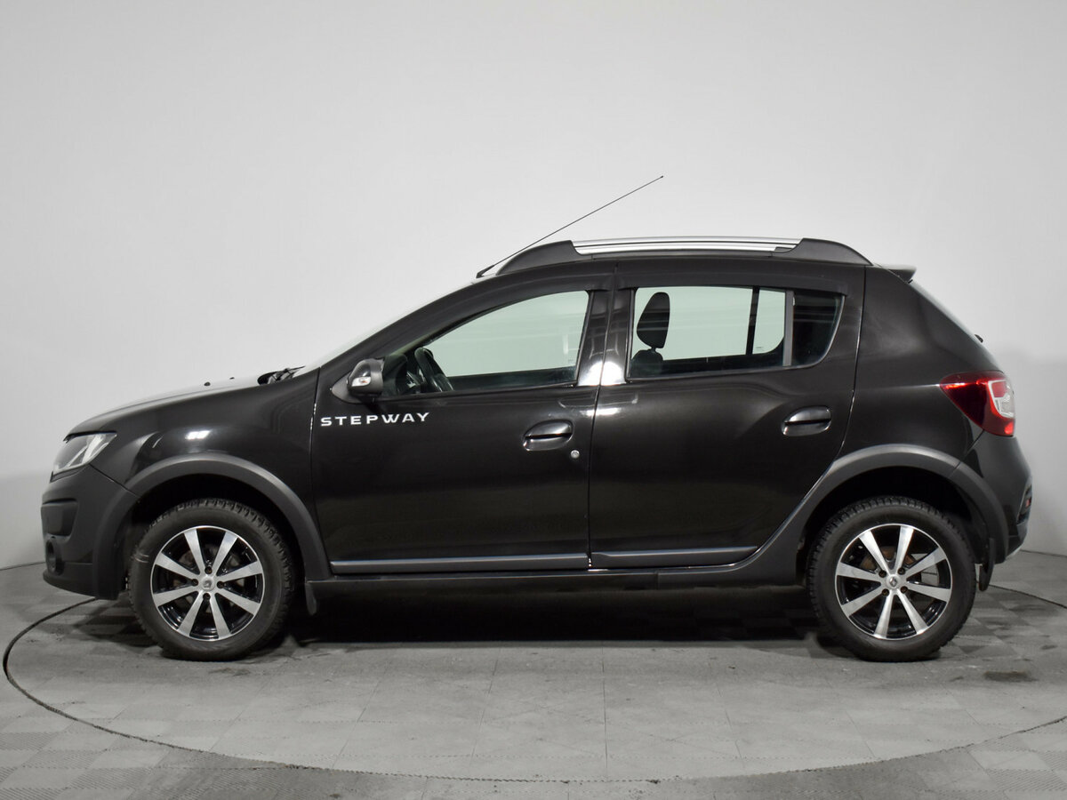 Б/У Рено Сандеро 2016 года. Фото: #7