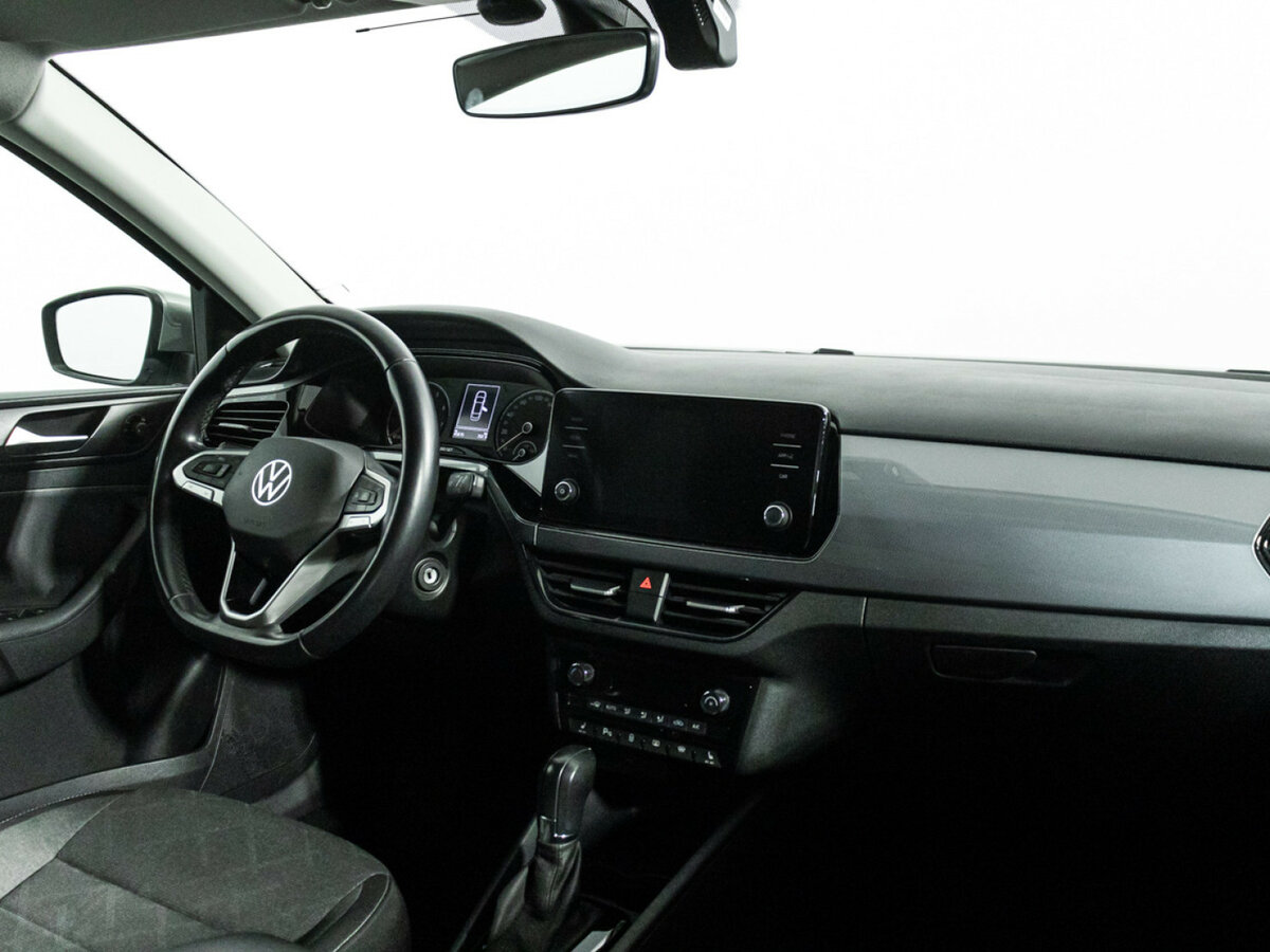 Volkswagen Polo 2021 года с пробегом. Фото: #8