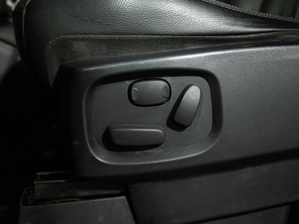 Land Rover Discovery 2013 года с пробегом. Фото: #14