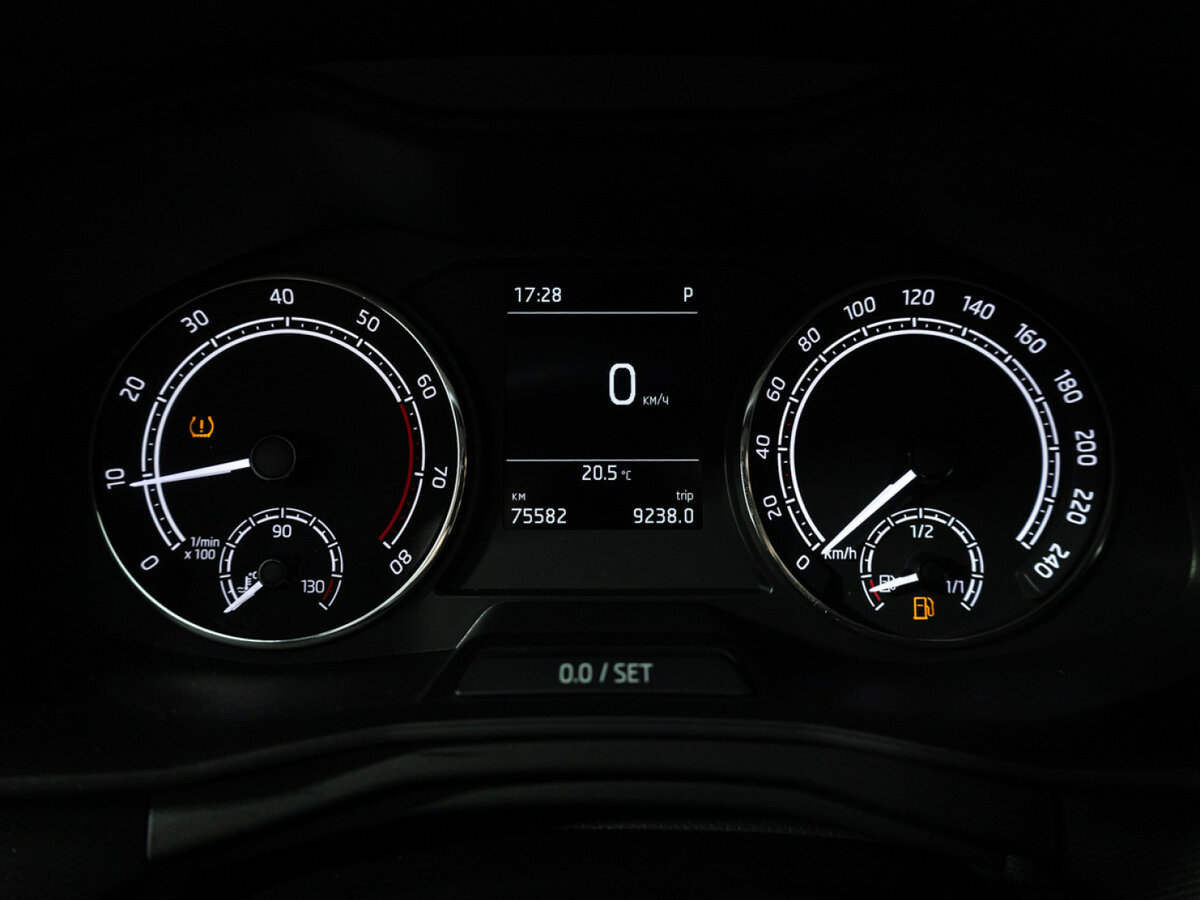 Б/У Шкода Рапид 2022 года. Фото: #11