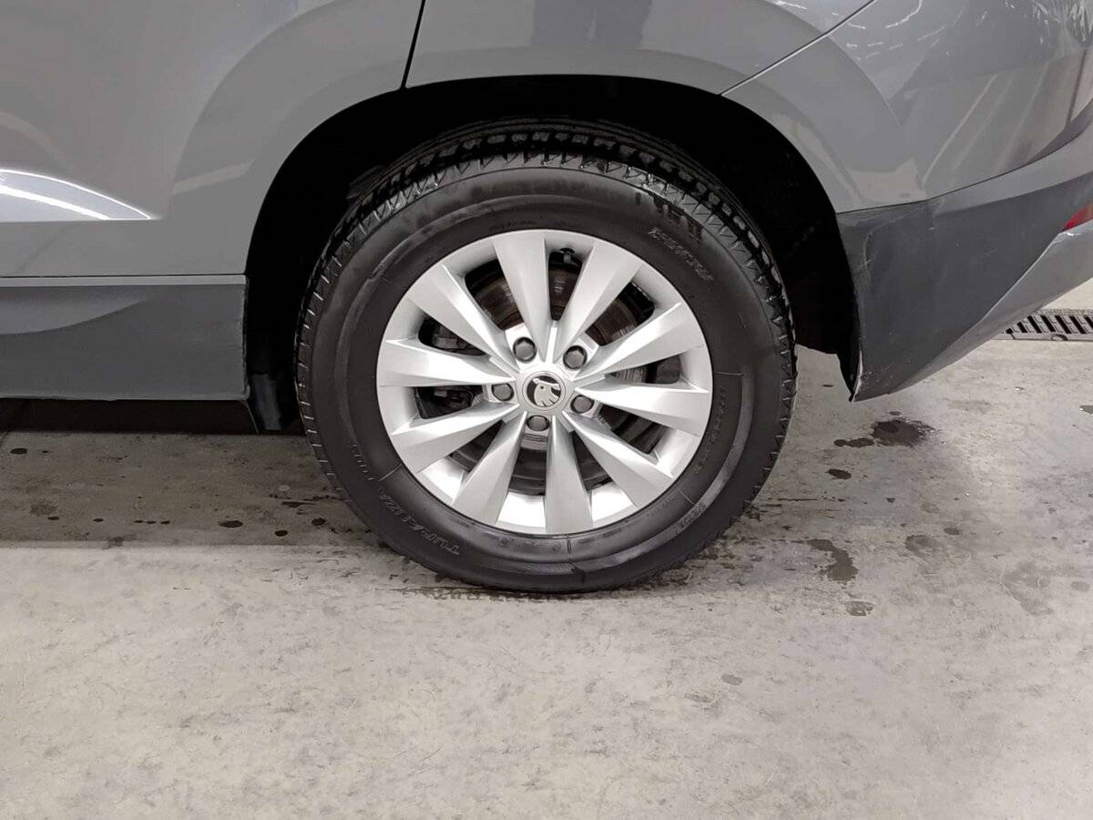 Б/У Шкода Карок 2021 года. Фото: #17