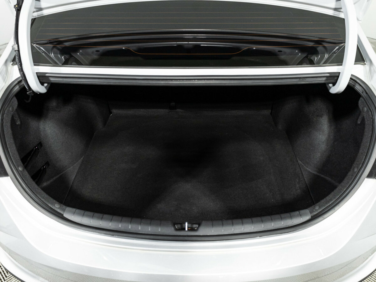 Solaris HS 2024 года с пробегом. Фото: #17