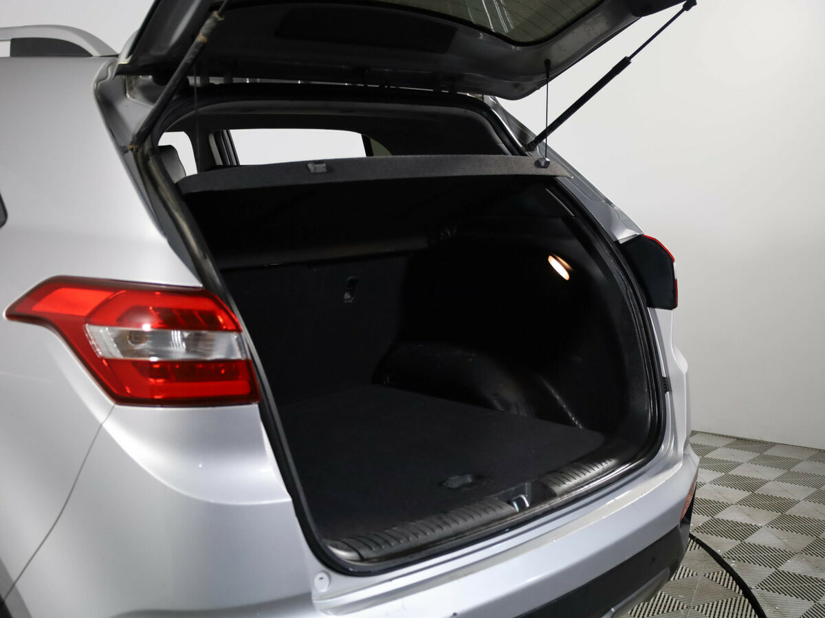 Б/У Хендай Крета 2016 года. Фото: #17