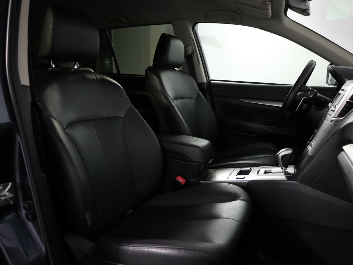 Б/У Субару Аутбэк 2012 года. Фото: #15