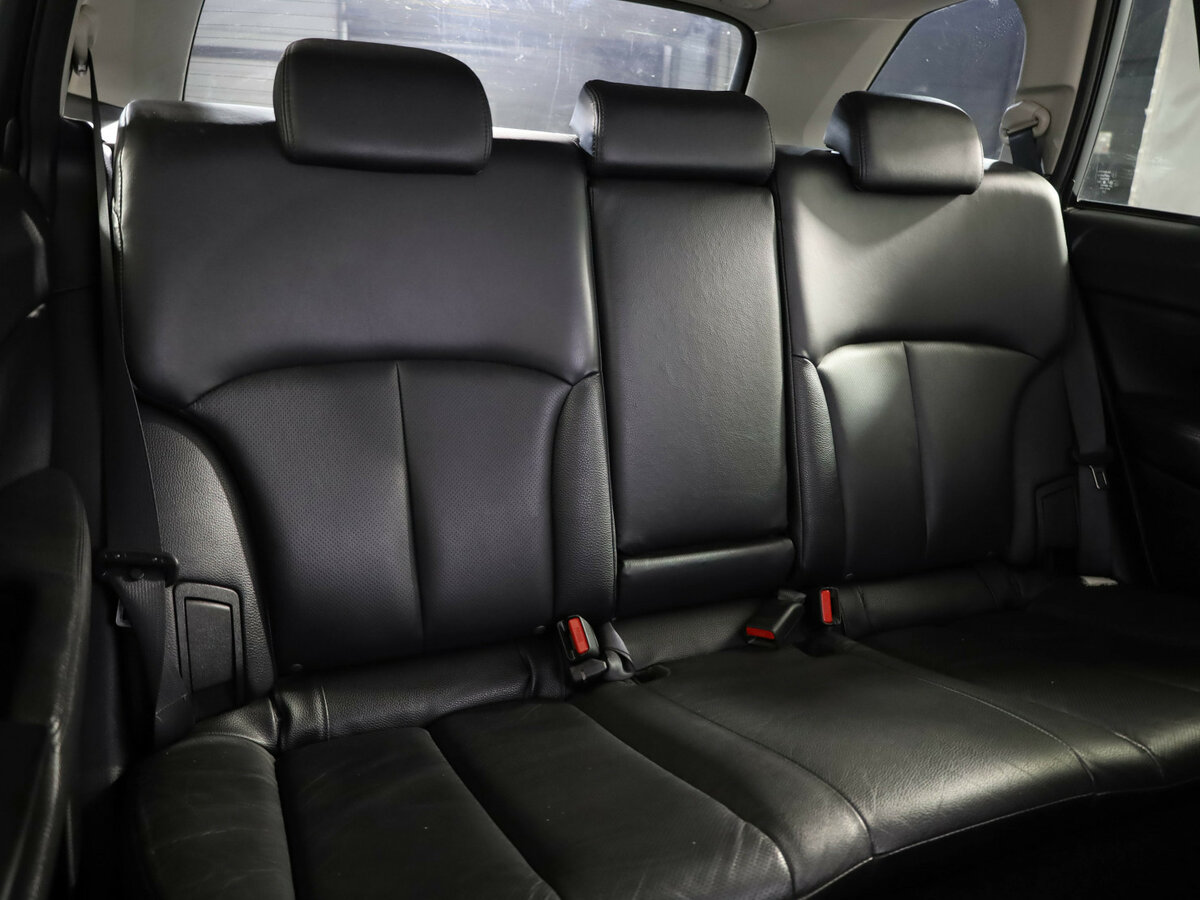 Б/У Субару Аутбэк 2012 года. Фото: #16