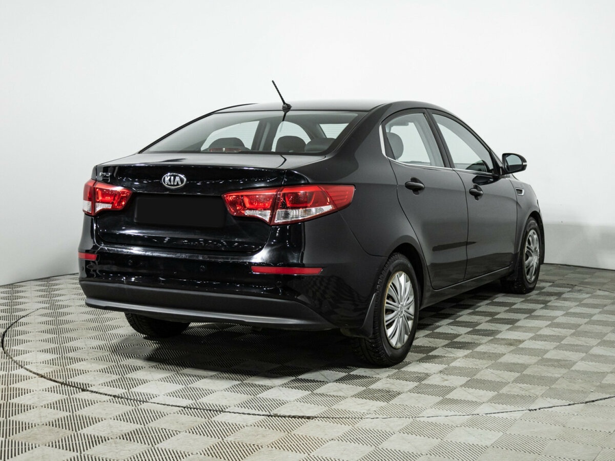 Б/У Киа Рио 2016 года. Фото: #4