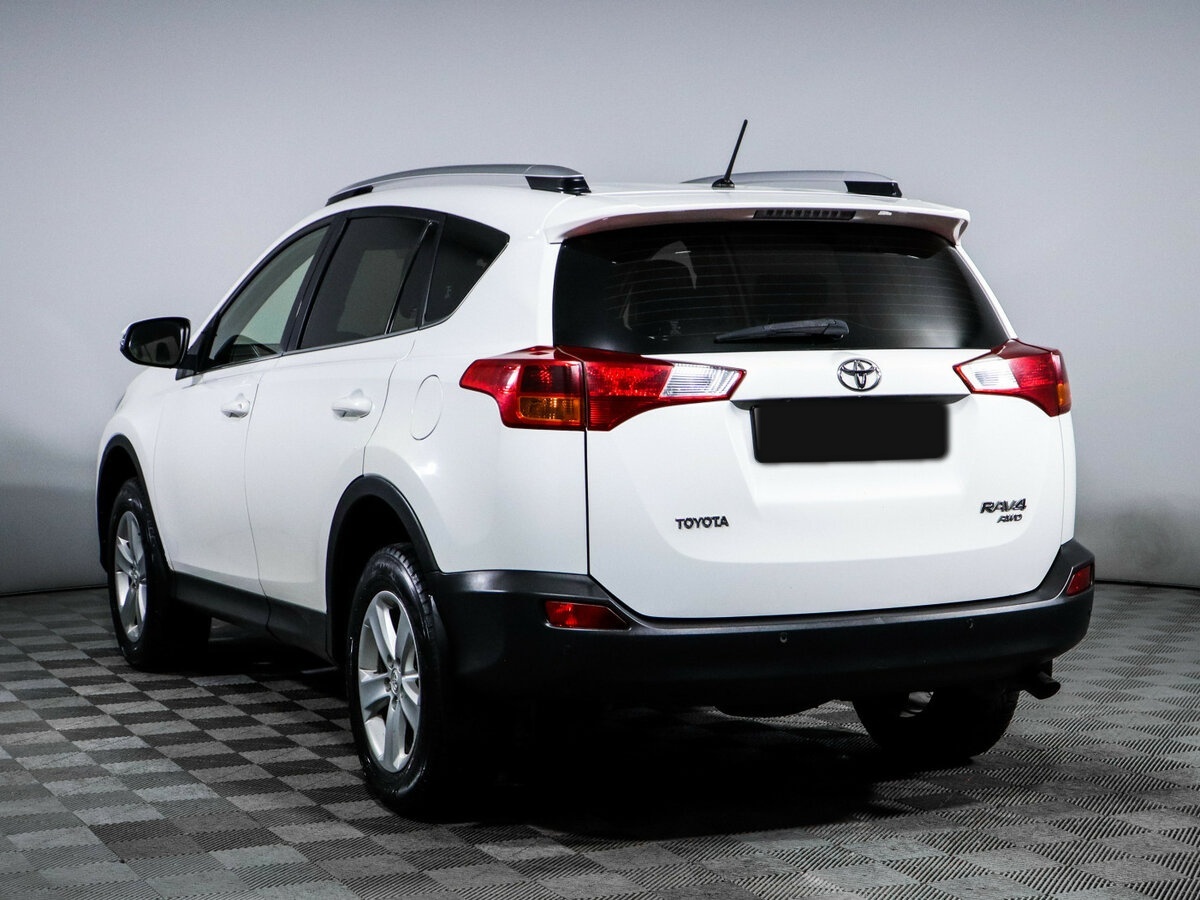 Б/У Тойота Рав4 2013 года. Фото: #6