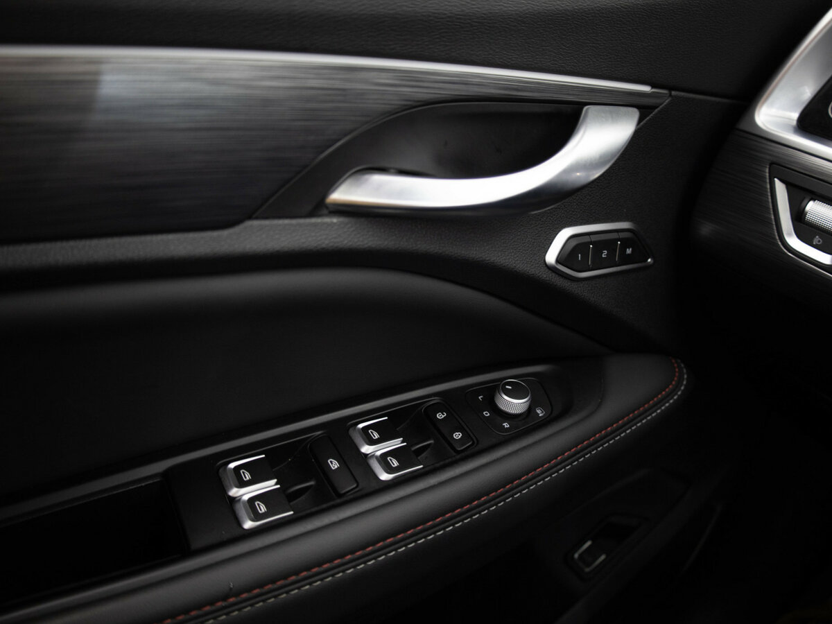 Geely Tugella 2022 года с пробегом. Фото: #15