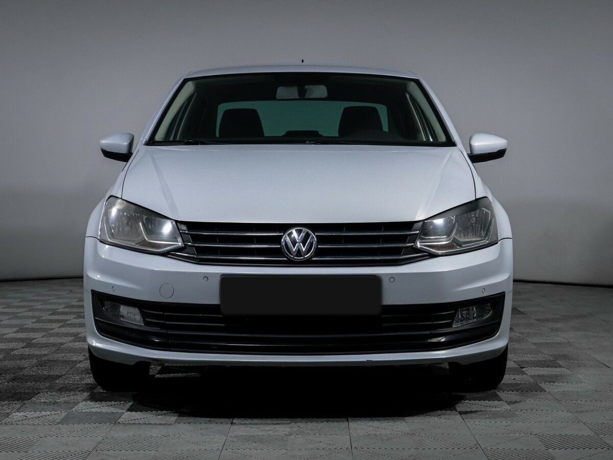 Б/У Фольксваген Поло 2019 года. Фото: #1