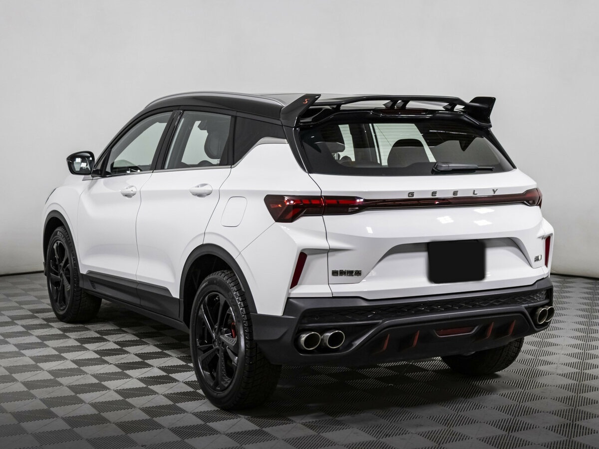 Geely Coolray 2023 года с пробегом. Фото: #6