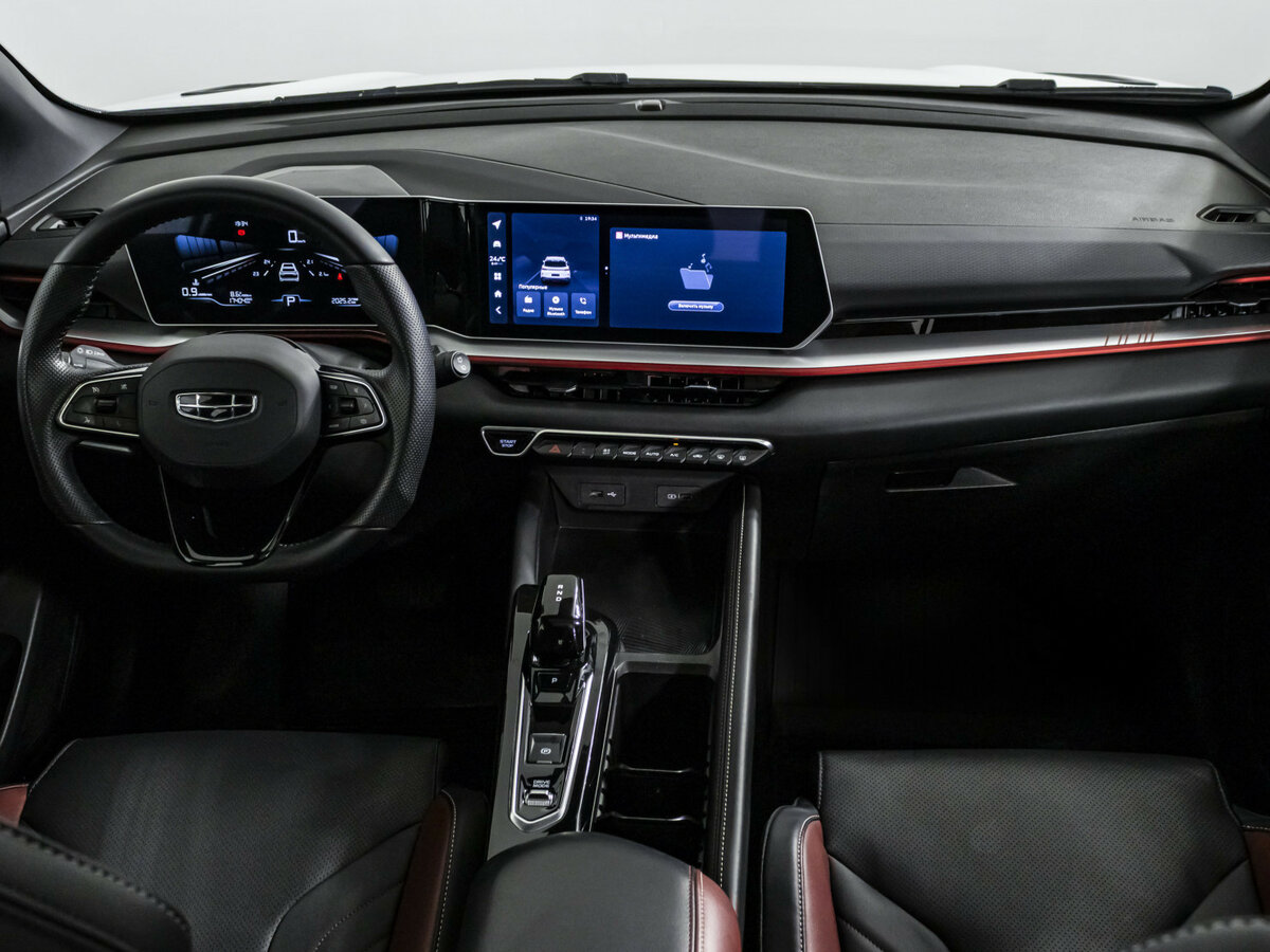 Geely Coolray 2023 года с пробегом. Фото: #10