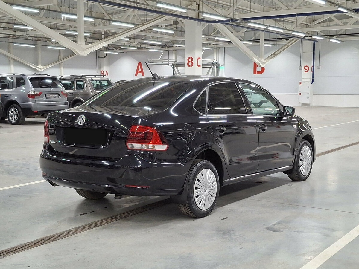 Б/У Фольксваген Поло 2017 года. Фото: #4