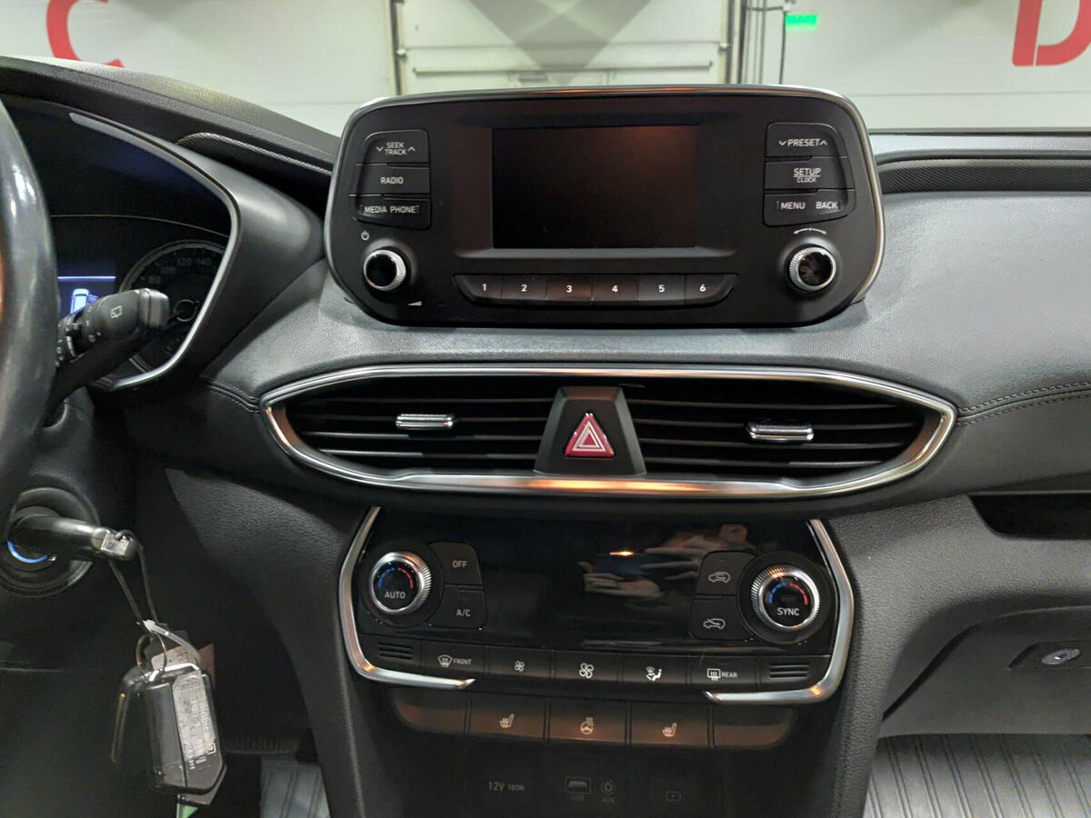 Hyundai Santa Fe 2019 года с пробегом. Фото: #14