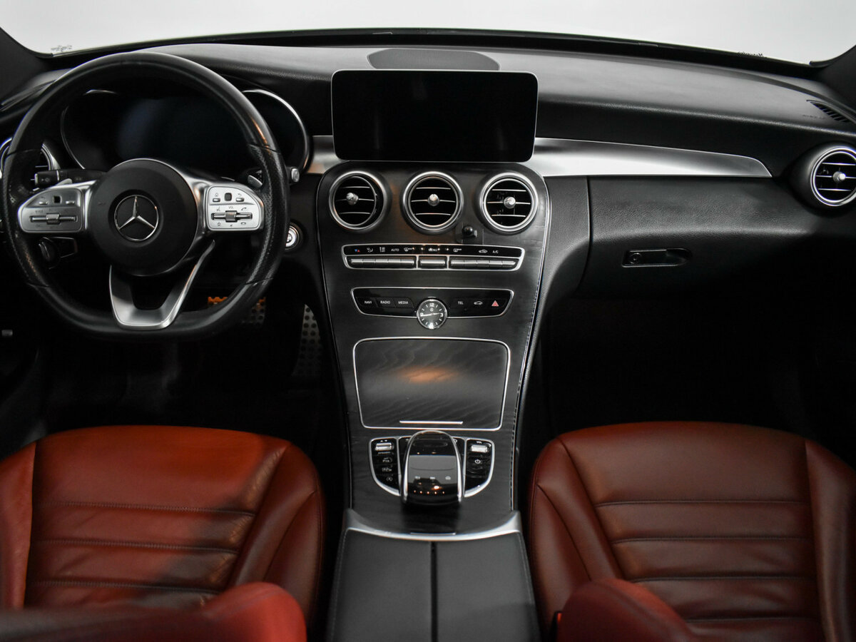 Mercedes-Benz C-Класс 2018 года с пробегом. Фото: #11