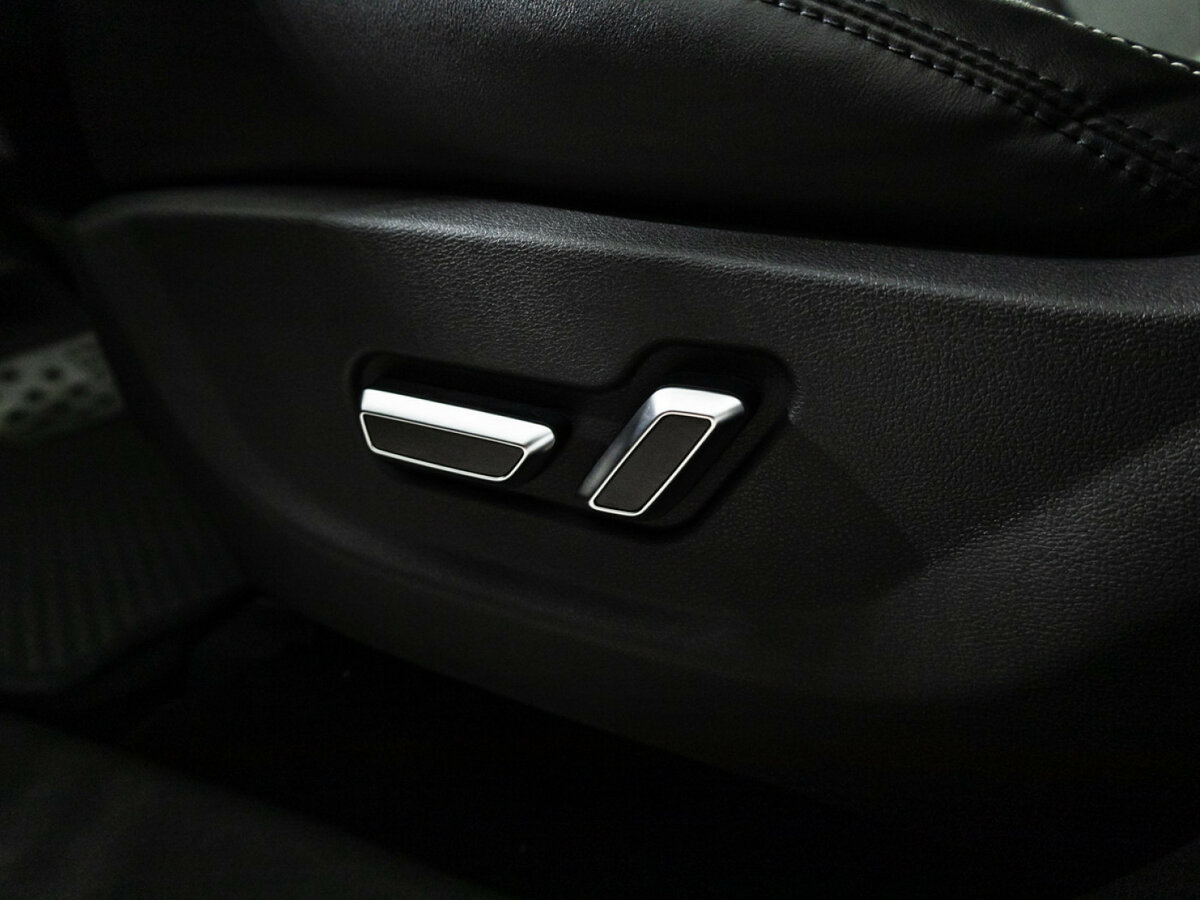 Geely Atlas 2021 года с пробегом. Фото: #17