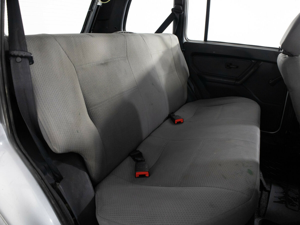 Lada (ВАЗ) 2131 (4x4) 2014 года с пробегом. Фото: #12